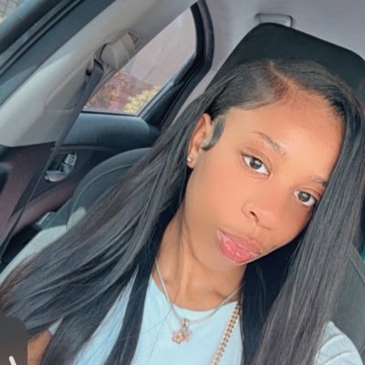 loveesinjai's profile picture. nurse 🩺 | beauty | lifestyle ♡