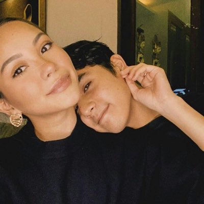 heklper's profile picture. EL PETER