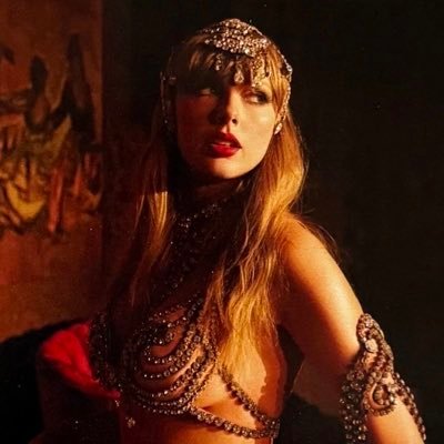 dimasversionn's profile picture. ✫ 𝑣𝑖𝑛𝑡𝑎𝑔𝑒 𝑡𝑒𝑒, 𝑏𝑟𝑎𝑛𝑑 𝑛𝑒𝑤 𝑝𝒉𝑜𝑛𝑒 ✫ vinyl ✫ Gillette N3 ✫ ✫fan account ✫ you’re only as hot as your last hit, baby ✫ marina hq x4 ✫