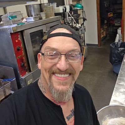 spawn7269's profile picture. Mid line Constitution Conservative.  Trump fan. @MAGA Tieing wire trees and shit! @Trump @Pureblood