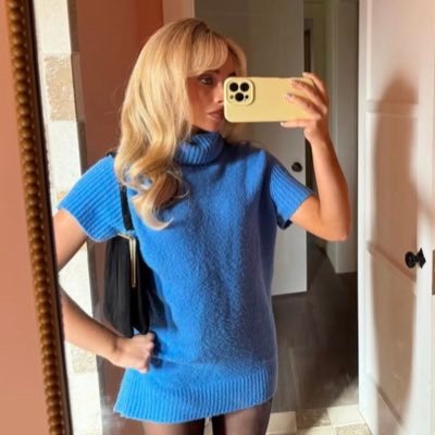 wisps9flace's profile picture. 24 | FREE PALESTINE,FUCK ICE | fashion & sabrina twt