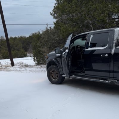 sawyervb4l03's profile picture. 