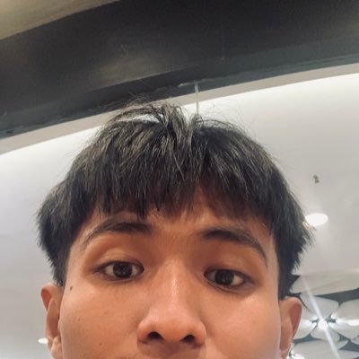 morebeyy's profile picture. sebungkus makanan untuk yang membutuhkan isine yapping ngga jelas kabeh rek asbun tok