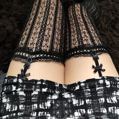 GisoVulpi's profile picture. Soy una Kitsune Viajera y Errante Proxie que Traza Caminos en mundos fantásticos 🏞️・Fan de Nintendo & Hoyoverse 🎮・Melomana Kpopper 🎶・Cat Lover de corazón 🐱