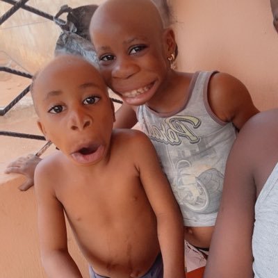 Honestnext's profile picture. Trust no man