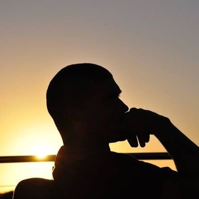 Hemanth3931's profile picture. 