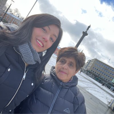 SofiaAnyos7081's profile picture. 