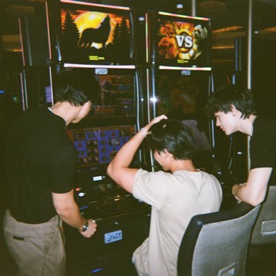 max0dte's profile picture. consumer investments @iosgvc // building @limerence_NYC