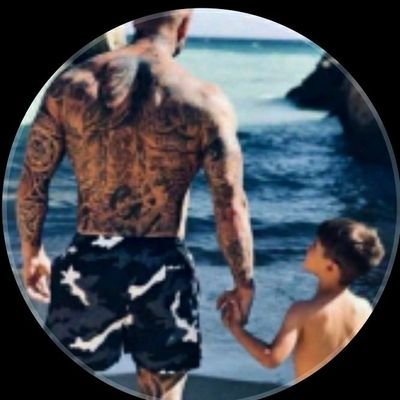 hosamhosamkmm's profile picture. رجل عنيد💯🏊‍♂️💃😉