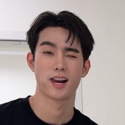 theqlien's profile picture. 🌠 𝘋𝘢𝘳𝘬.𝘧𝘰𝘳𝘤𝘦 ≣✰(𝗙𝗢𝗟𝗔𝗥𝗜𝗦)♡ #fforce_=͟͟͞♡ #kasibook ⌯ ⋆ 🐾° ✧(cr.บุคคลนิรนาม)✰