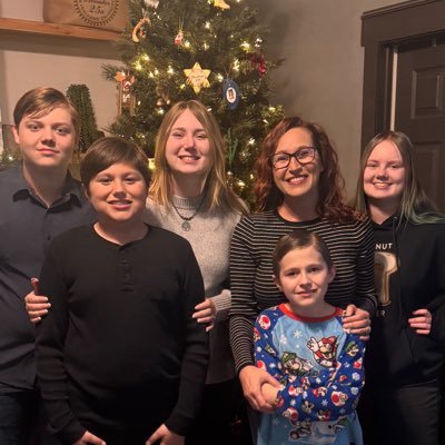 deepNVoperative's profile picture. Warrior 4 Public Edu, #autismacceptance, Just a Mom - All tweets my own