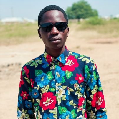 umarpkm405's profile picture. Crypto beginner, web 3 hunter, online job.