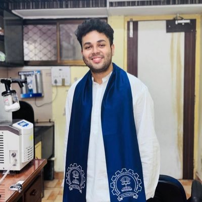 Jyotishmansai13's profile picture. Graduate Student @UyedaLab, Purdue University. MS Chemistry @iitbombay, BS Chemistry Ramjas College, University of Delhi.