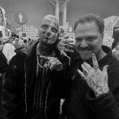 dirkdickbutt's profile picture. my impending doom in tweet form