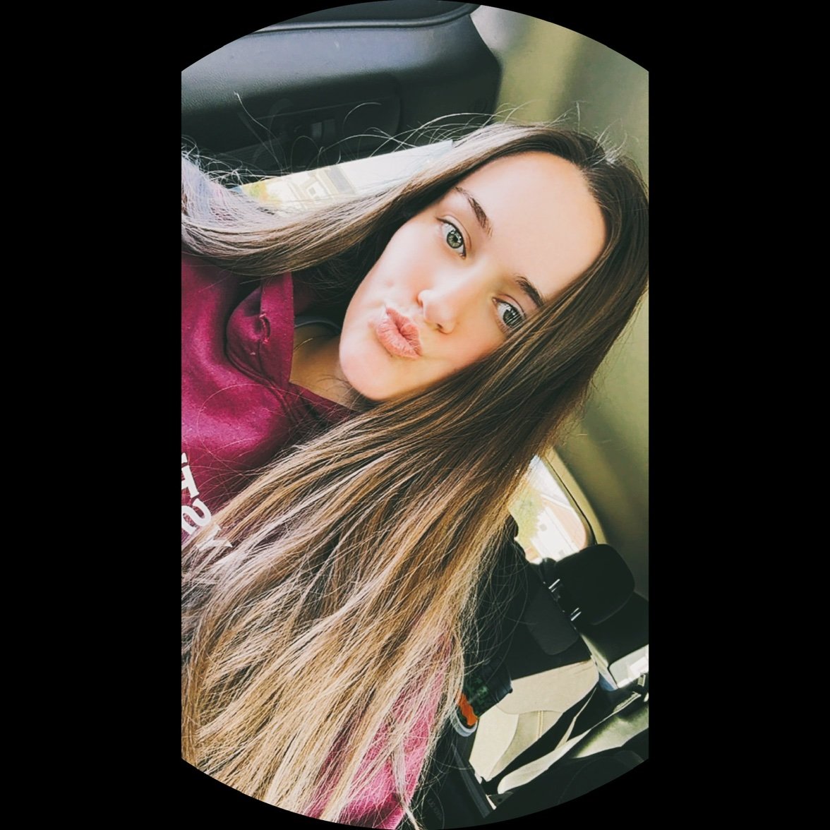 Rachlynn922_'s profile picture. mama. twenty-six. book & coffee lover 📚☕️