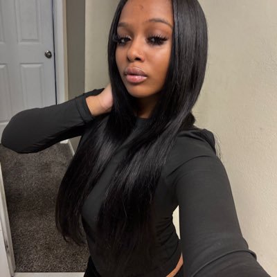 ausiatarenee's profile picture. ig @ausiatarenee