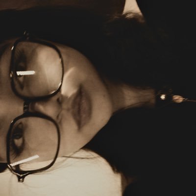 thesinofcovet's profile picture. english major, linguistics&literature