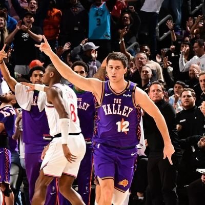 Beasley124's profile picture. Thirsty for Joy! Quenched by Pain. All AZ  🏜  Likes, retweets and biased sports takes. 

#SunsUp 

#BirdGang    

#Dbacks 🐍

#ForksUp 🔱

#USMNT 🇺🇲⚽️