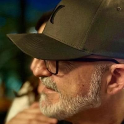 jacksinkyarm's profile picture. Remember, I want nothing from you.