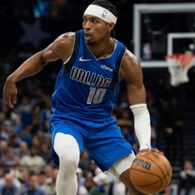 neverrichaga1n's profile picture. 