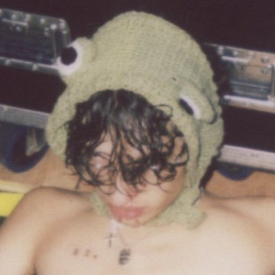 pawlogoless's profile picture. ★ 𝐬𝐡𝐞/𝐡𝐢𝐦 ★| 𝟏𝟒 |★ #2hollistwt #glaivetwt #fnaftwt #cmtwt #boylifetwt #janetwt #nettspendtwt #deathnotetwt #aibtwt 𝐩𝐫𝐢𝐯: @ovinehallz