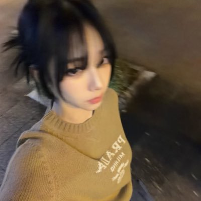 freakyujii's profile picture. aeri this and aeri that. 𑅝 | si crees que amas a aeri más que yo, piénsalo dos veces