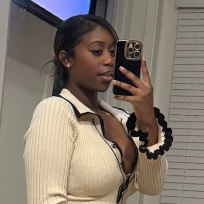 _micawave's profile picture. 