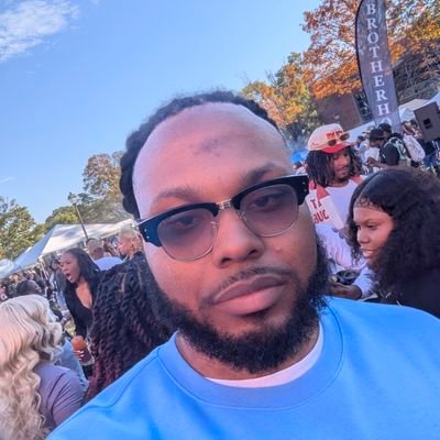 ColdChillen's profile picture. 💻 Tech Savant | Cyber Security 
📒 HBCU Grad
📚 Scholarship Founder
🏅Building Success
 Follow me on ig @804_living_it_up