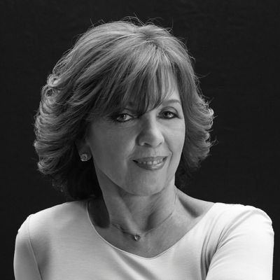 NoraRoberts25's profile picture. Author of emotional journeys, fierce women, and unforgettable love stories. Every page starts with a heartbeat.