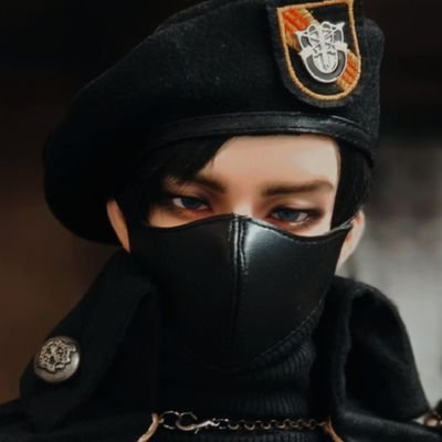 flatdough_'s profile picture. 3n 성인, 여자, 프로수집러, 70남아 주력이라기엔...모든 사이즈를 다 하는 수집러, 잡다한 취미 폭발, 혼놀러, 
자급자족, 도비왕, 대구리 러버, 대충끝판왕 폰카 인놀러