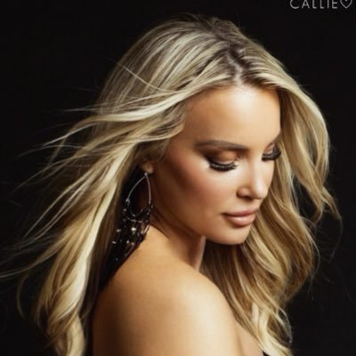 callietwiss's profile picture. Ghost In My Head Out Now!