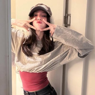 bbutterms's profile picture. this is not real life · NO WLAN 24/7