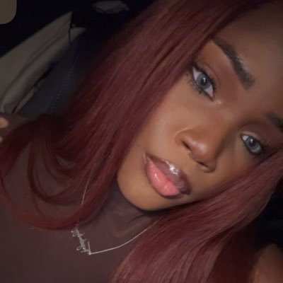 fejii_o's profile picture. Sofware Engineer/gamer/streamer👩‍💻