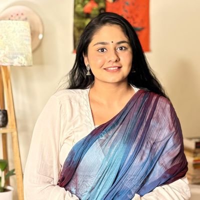 divyanshisumrav's profile picture. Co-founder: कैफ़े निफ़राम (नोएडा)|A sunflower on its way home 🌻| Storyteller | 
For all work/business enquiries, email:  divyanshisumravwork@gmail.com