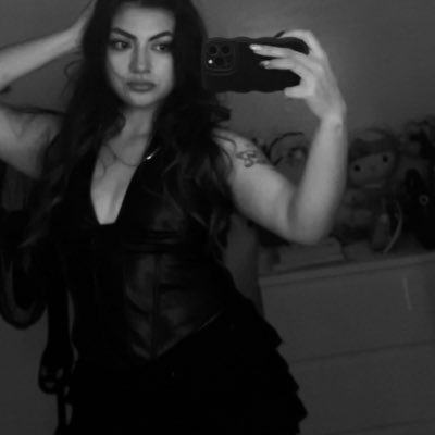 bxlmares's profile picture. 