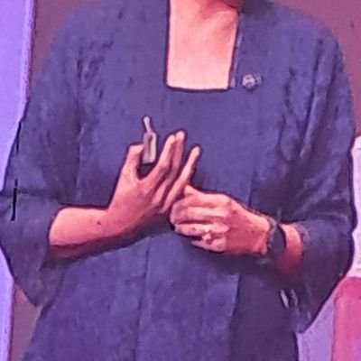 luckyilyemerald's profile picture. 