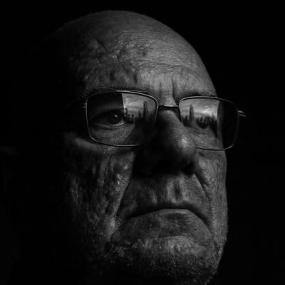 SchoppenRobert's profile picture. Landelijke Cliëntenraad van Leger des Heils, Cliëntenraad Sociaal Domein Lelystad, Fotograferen. Ajax, Vliegtuigspotter, Films, Cappuccino, #Omdenken. No DM 🚫