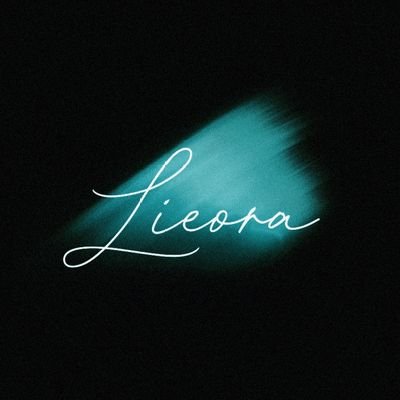 Any1na's profile picture. You think I'm a robot?? No !!! I'm human 🤗🤗