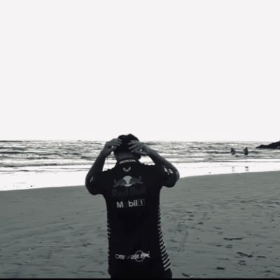 dbl_ivn's profile picture. 😯👌🏼