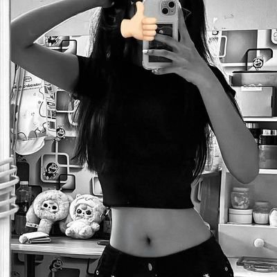 kimluyenb3's profile picture. 