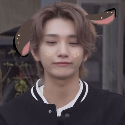 betterlieee's profile picture. @/joshu_acoustic girly ♡ for17 @veronicanicanie ♡