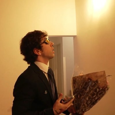 Fozz_q's profile picture. ꒰՞ 💬:: I luvv Carre. 🤍