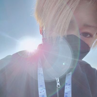 uyuha_hareruyo's profile picture. なにわ男子、 FANTASTICS、 ReoNa、AliA、Aqua Timez、SHE'S、UVERworld、ミセカイ、泡く、脆く。flumpool
、アニソンいろんな音楽が好きなゆるオタ。
料理も散歩も空も太陽も好き。男装したい。
チャネリング？自動書記？時々練習中。優くんは不思議な相棒。太陽みたいになりたい☀️
