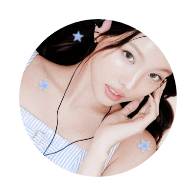 Naayeuon's profile picture. ℳademoiselle, 꾸며낸 ∗˚♡ 천사의 목소리 her sonnets’ pσise gaiety roused in rose quartz hue + 777 ♪‌ ᤺͟임͟나͟연 ᙏ