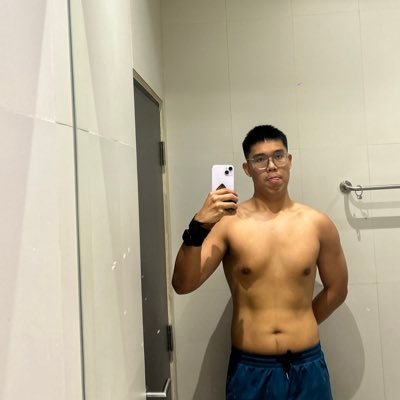 isntmhee's profile picture. IG: isntmhee | Top | 1997 | @mheetaverse #มะหมีหนีเที่ยว #มะหมีรีวิว #ISNTMHEE