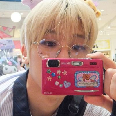 unlucky_tae's profile picture. ☘️🍱🐢🍡🍃🦕🍵