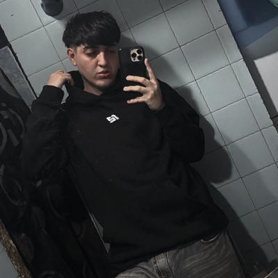 maaxg1_'s profile picture. 🇦🇷 CS2 Player @r2esportsclub 📧 representado por @palolaOlivares