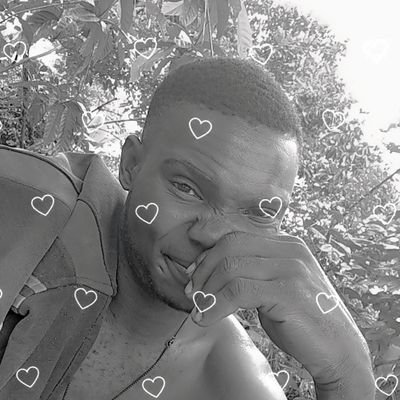 amos_willi2602's profile picture. 