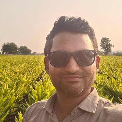 Patil_speaks's profile picture. Centrist.

Nehruvian.