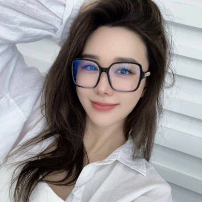 AlisonMerc98707's profile picture. 人生、笑颜、爱、そしてパン。